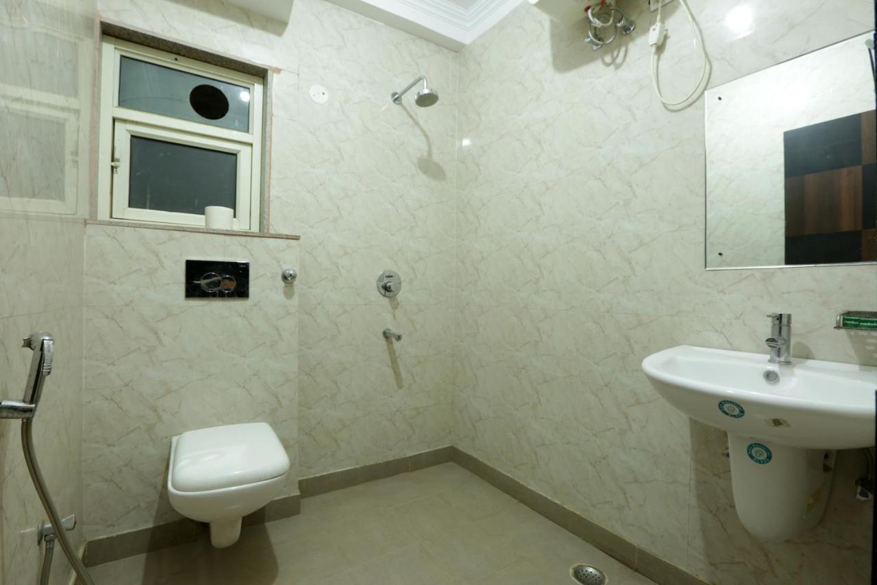Hotel Airport Star New Delhi Buitenkant foto
