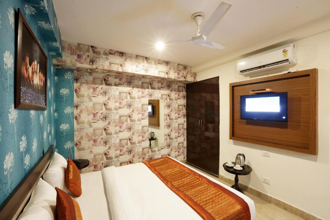 Hotel Airport Star New Delhi Buitenkant foto